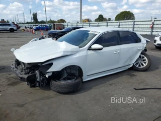 VOLKSWAGEN PASSAT S S