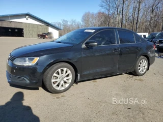 VOLKSWAGEN JETTA SE SE