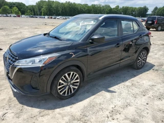 NISSAN KICKS SV SV
