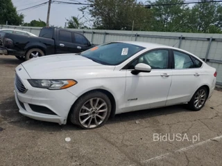 FORD FUSION SE SE HYBRID