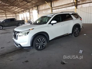 NISSAN PATHFINDER PLATINUM
