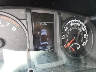 TOYOTA TOYOTA TACOMA SR