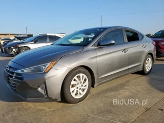 HYUNDAI ELANTRA SE SE