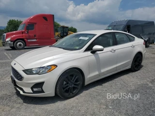 FORD FUSION SE SE