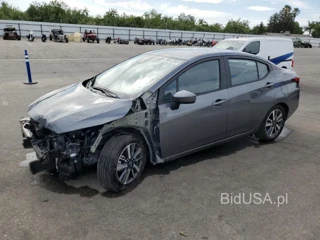 NISSAN VERSA SV SV