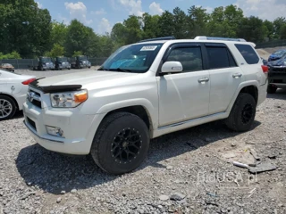 TOYOTA 4RUNNER SR SR5