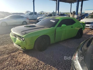 DODGE CHALLENGER SXT