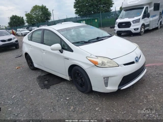 TOYOTA TOYOTA PRIUS TWO