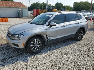 VOLKSWAGEN TIGUAN SE