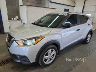 NISSAN KICKS S S