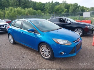 FORD FORD FOCUS TITANIUM