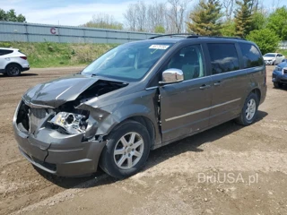 CHRYSLER TOWN & COU TOURING PLUS