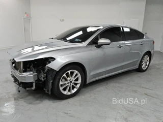 FORD FUSION SE SE