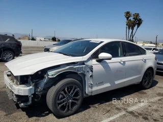FORD FUSION SE SE HYBRID