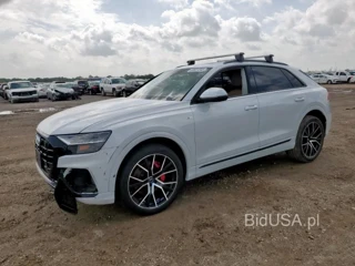 AUDI Q8 PRESTIG PRESTIGE S-LINE