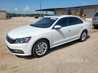 VOLKSWAGEN PASSAT SE SE