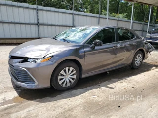 TOYOTA CAMRY LE LE