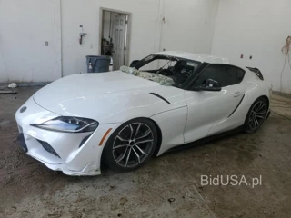 TOYOTA SUPRA