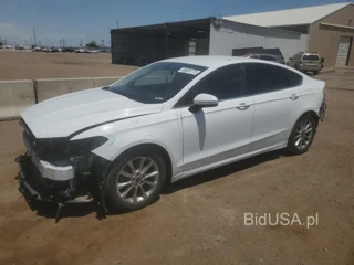 FORD FUSION SE SE