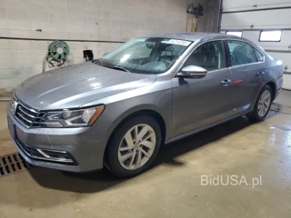 VOLKSWAGEN PASSAT SE SE