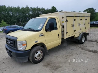 FORD ECONOLINE E450 SUPER DUTY CUTAWAY VAN