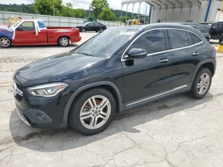 MERCEDES-BENZ GLA 250 250
