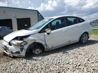 FORD FIESTA SE SE