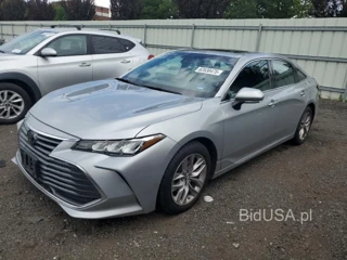 TOYOTA AVALON XLE XLE