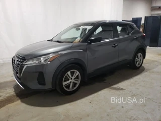 NISSAN KICKS S S