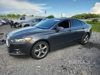 FORD FUSION SE SE