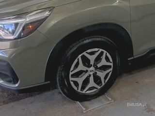 SUBARU SUBARU FORESTER PREMIUM