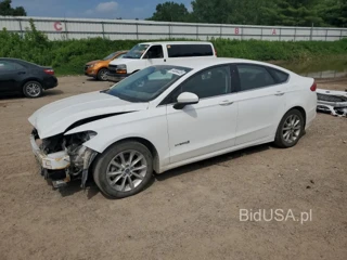 FORD FUSION SE SE HYBRID