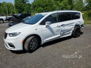 CHRYSLER PACIFICA H HYBRID PINNACLE