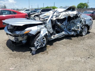 TOYOTA CAMRY LE LE