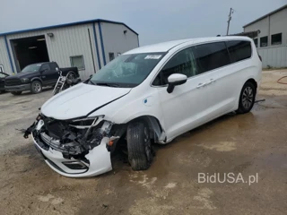 CHRYSLER PACIFICA H HYBRID TOURING L