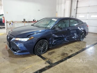 TOYOTA AVALON XSE XSE