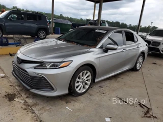 TOYOTA CAMRY LE LE