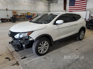 NISSAN ROGUE SPOR S