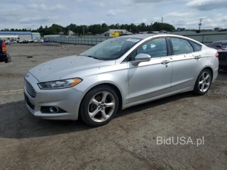 FORD FUSION SE SE