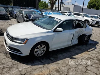 VOLKSWAGEN JETTA S S