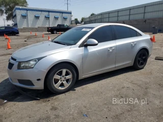 CHEVROLET CRUZE LT LT