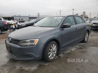 VOLKSWAGEN JETTA SE SE