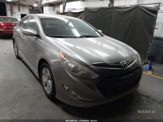 HYUNDAI HYUNDAI SONATA HYBRID