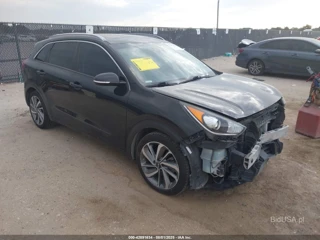 KIA KIA NIRO TOURING