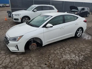 HYUNDAI ELANTRA SE SEL