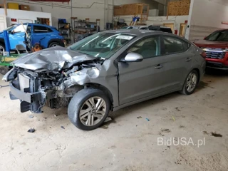 HYUNDAI ELANTRA SE SEL