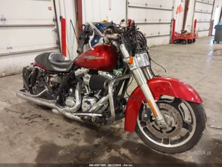 HARLEY-DAVIDSON HARLEY-DAVIDSON FLHX STREET GLIDE