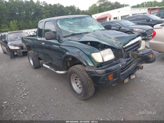 TOYOTA TOYOTA TACOMA BASE V6