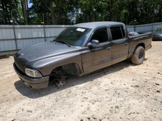 DODGE DAKOTA QUAD