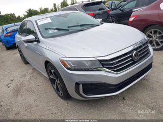 VOLKSWAGEN VOLKSWAGEN PASSAT 2.0T R-LINE
